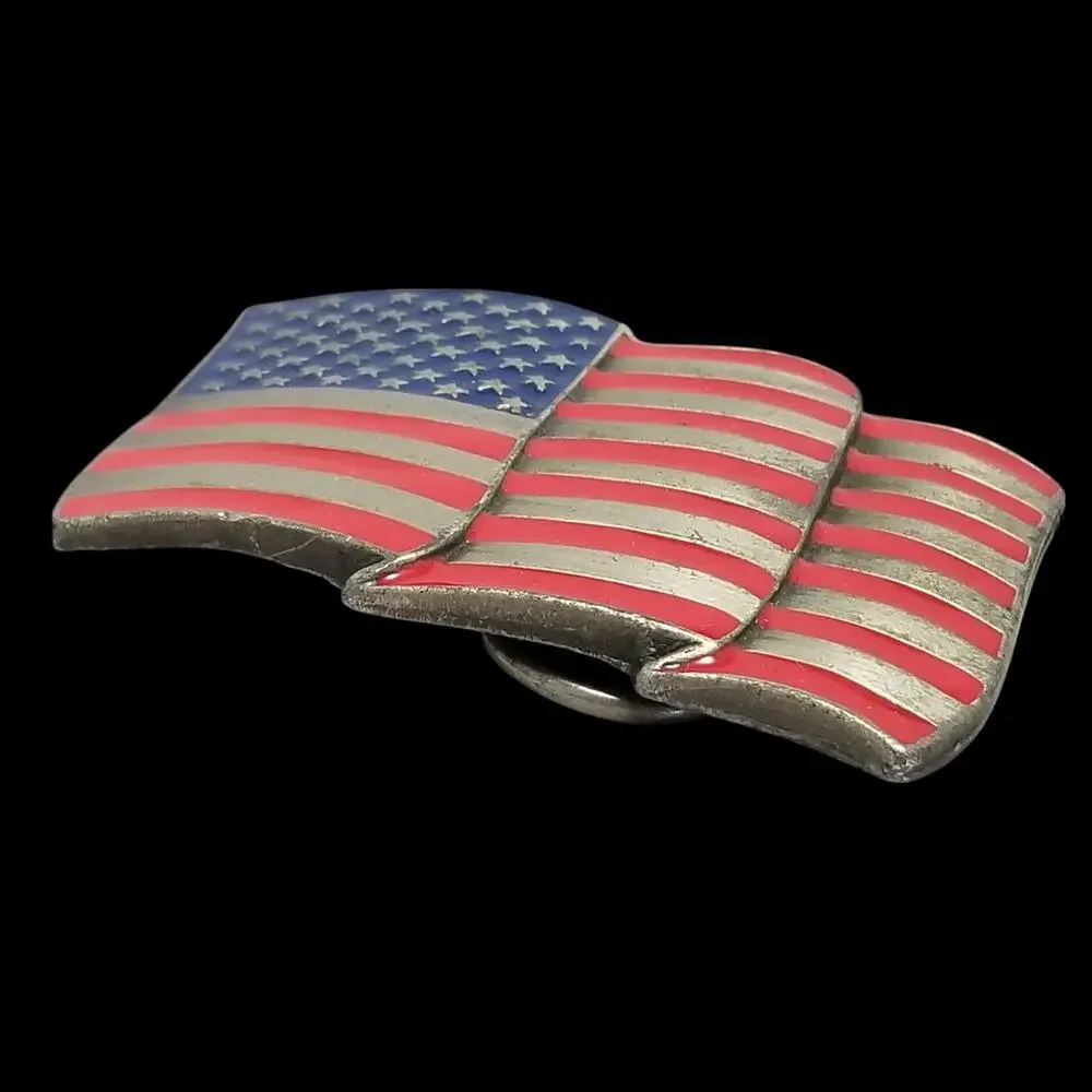 Waving American Flag Pewter Belt Buckle USA Patriotic Stars and Stripes Siskiyou
